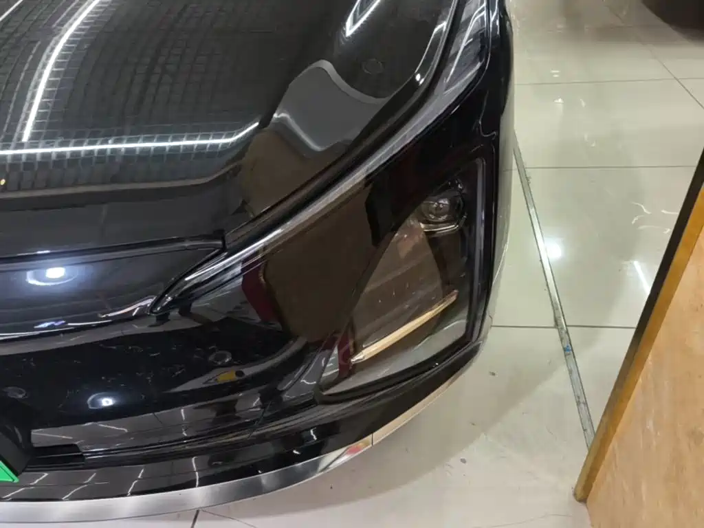 Wuling Starlight 2025 — фото 24