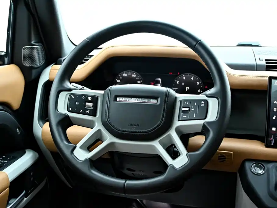 Land Rover Defender 2024 — фото 20