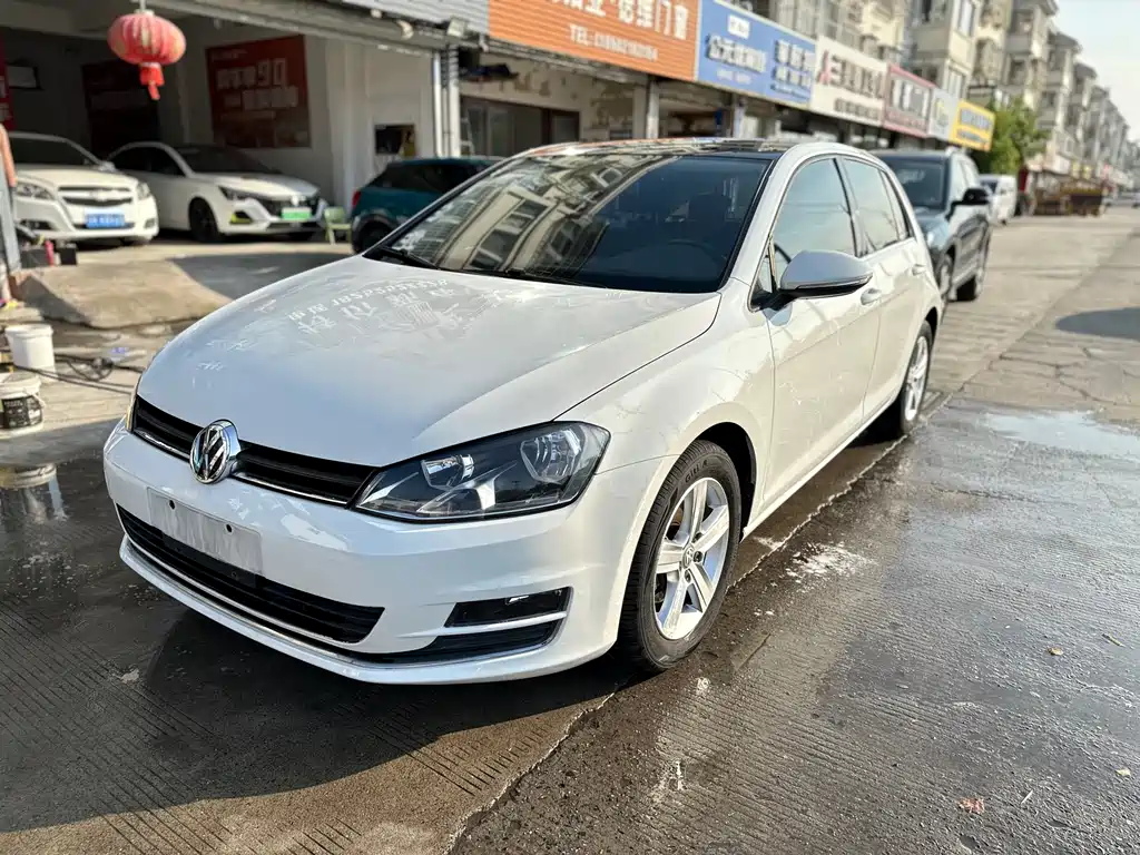 Volkswagen Golf 2016
