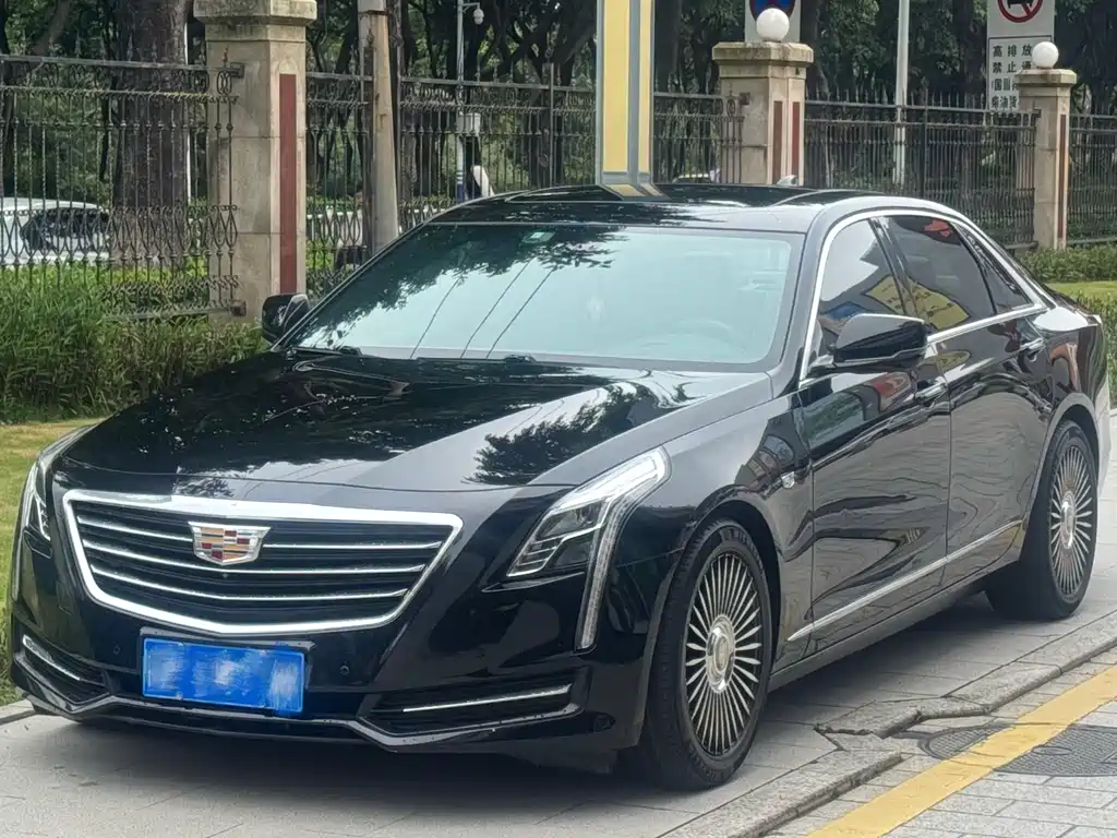 Cadillac CT6 2018 — фото 1