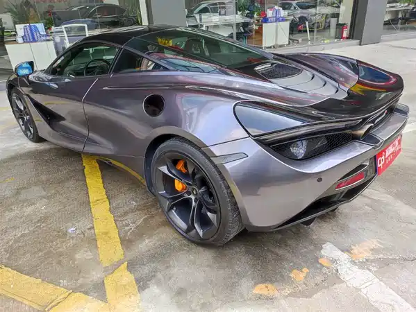 McLaren 720S 2019