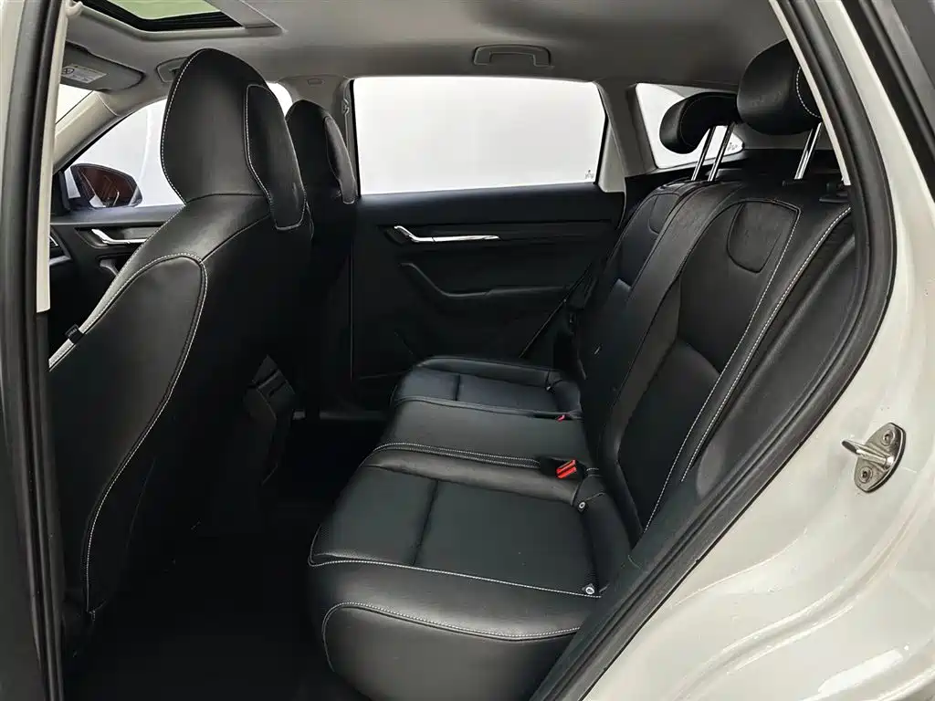 Skoda Kamiq 2023 — фото 21