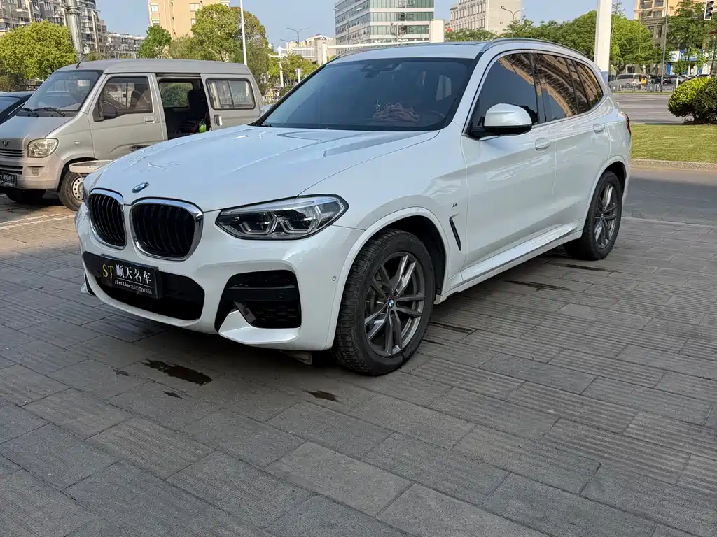 BMW X3 2021 — фото 1