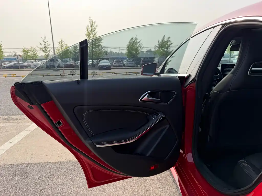 Mercedes-Benz CLA 2017 — фото 14