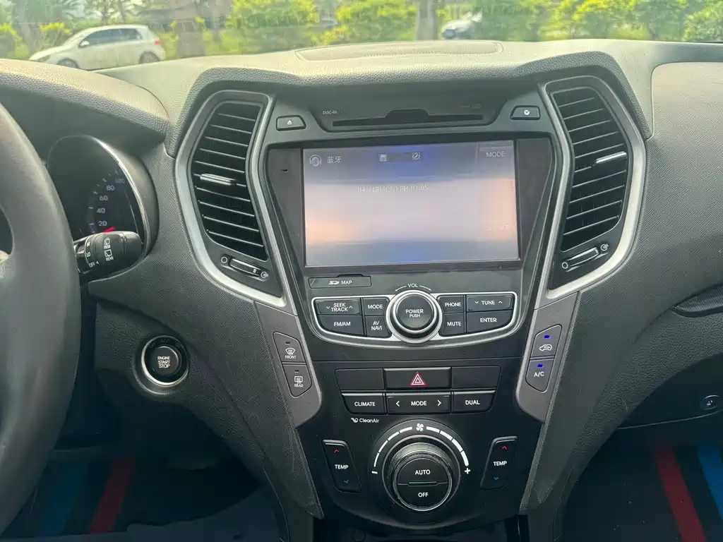 Hyundai Santa Fe 2016 — фото 17