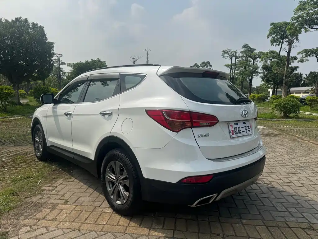 Hyundai Santa Fe 2016 — фото 6