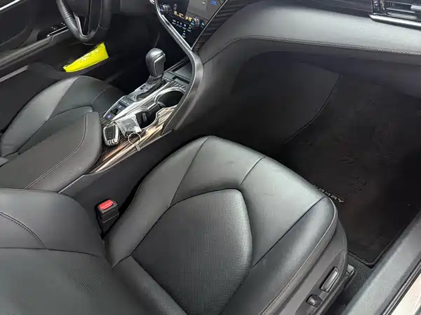 Toyota Camry 2019