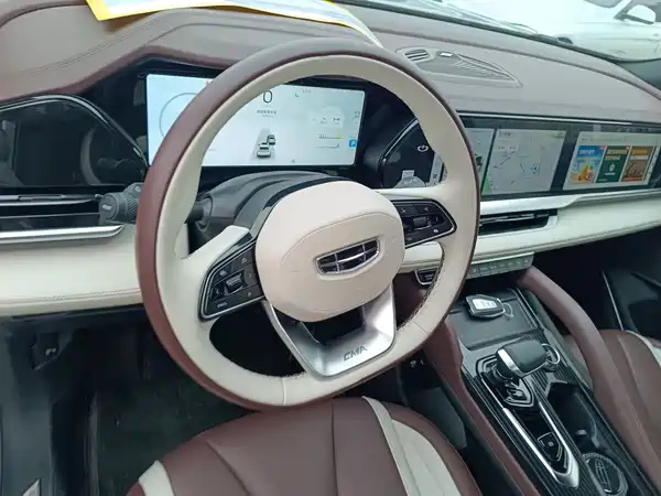 Geely Xingyue L 2022