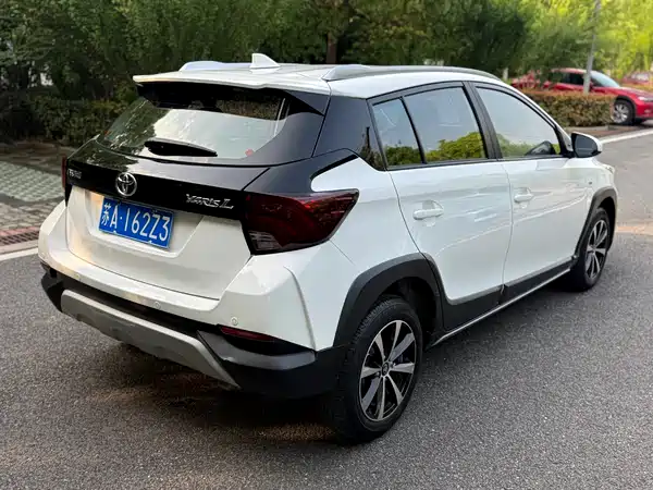 Toyota Yaris L 2020