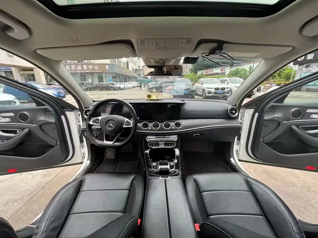 Mercedes-Benz E-Class 2017
