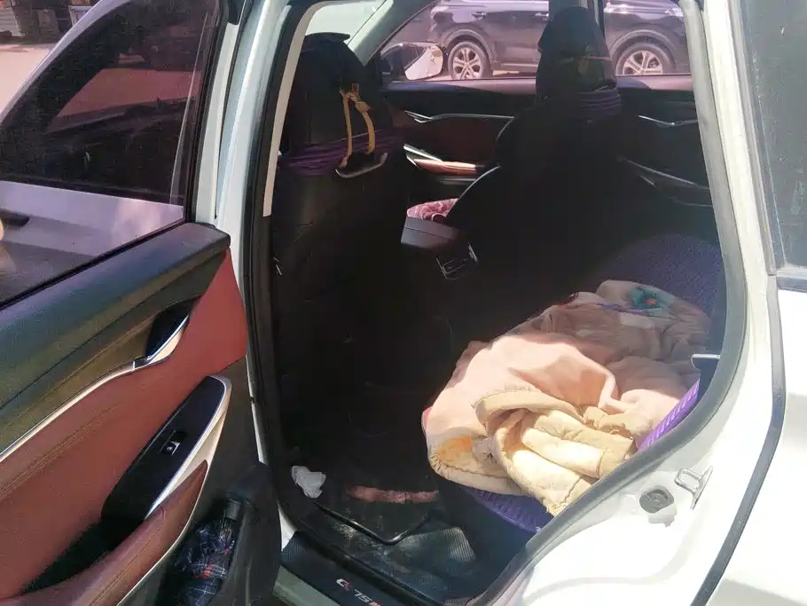 Changan CS75PLUS 2019 — фото 11