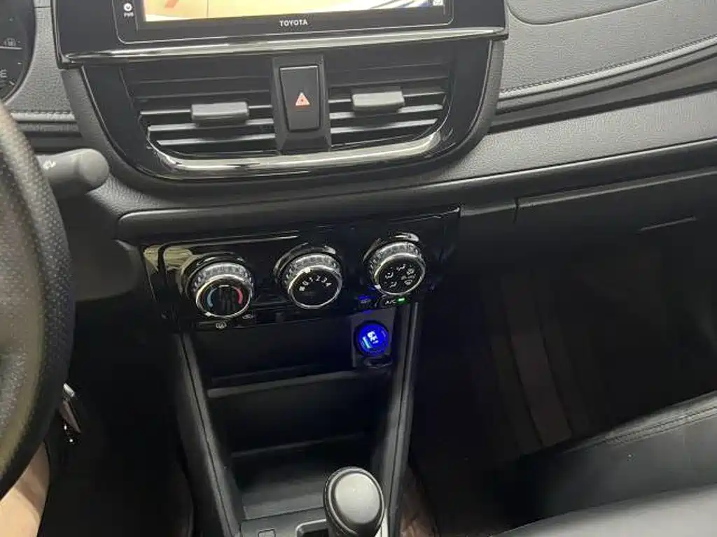 Toyota Vios 2023 — фото 15