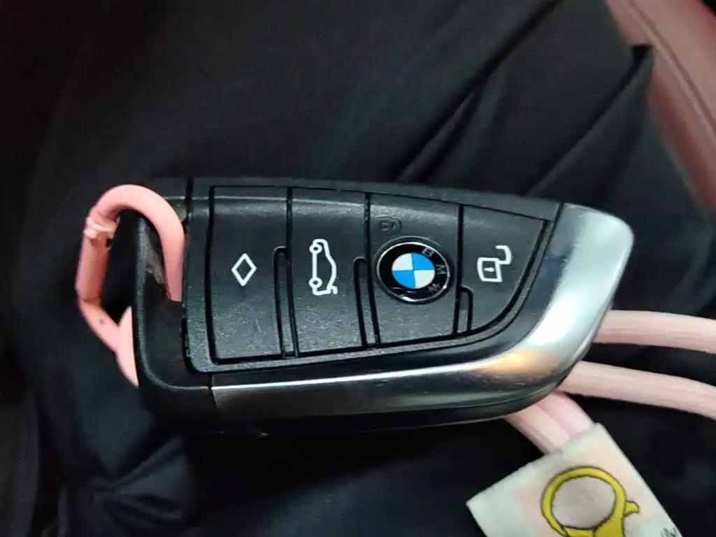 BMW i3 2023 — фото 9