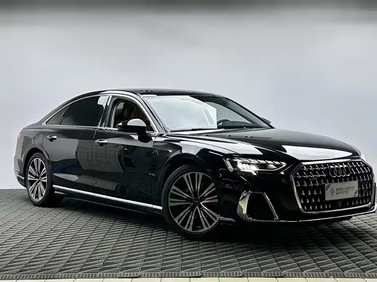 Audi A8 2024