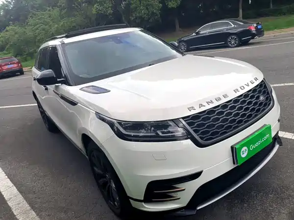 Land Rover Range Rover Velar 2021