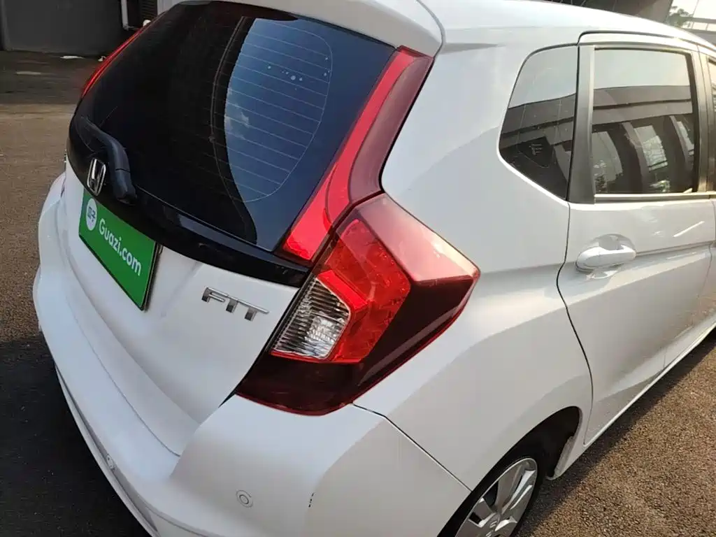 Honda Fit 2017 — фото 8