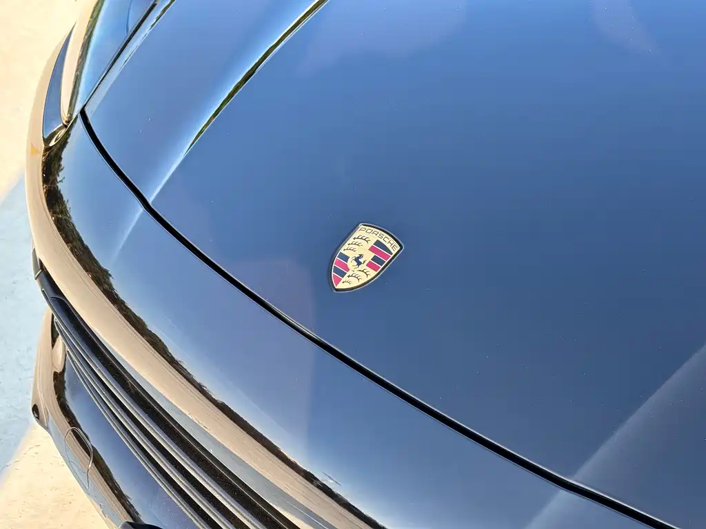 Porsche Cayenne 2019 — фото 8