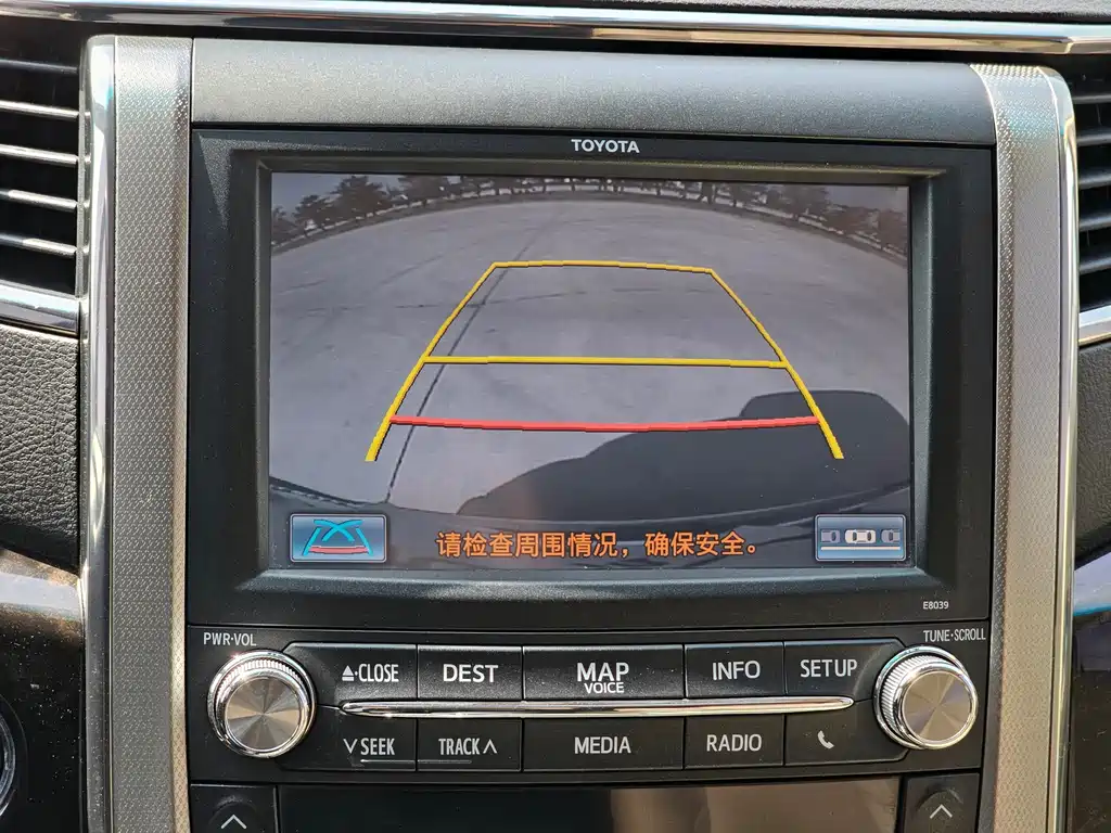 Toyota Alphard 2012 — фото 15