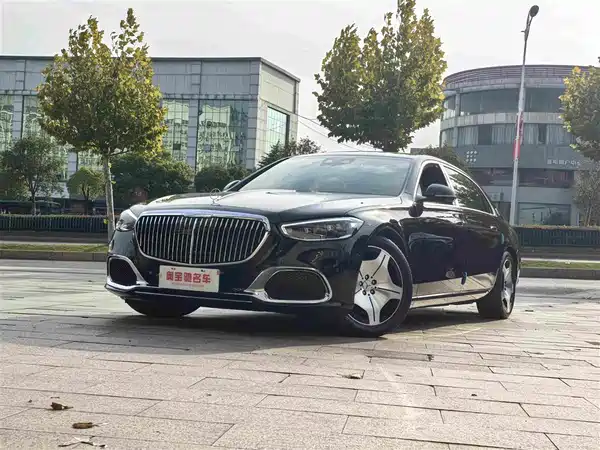Mercedes-Benz Maybach S-Class 2024