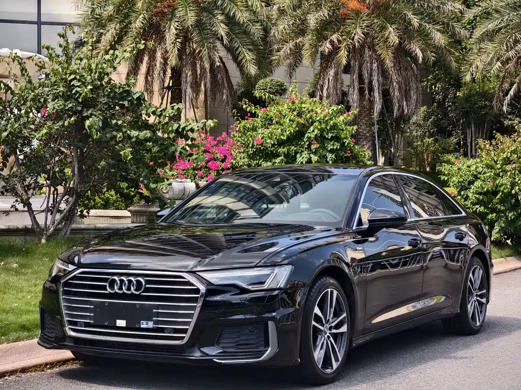 Audi A6L 2020 — фото 1
