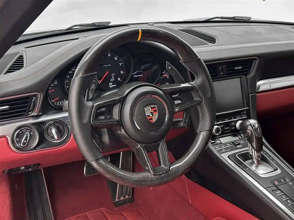 Porsche 911 2015 — фото 10