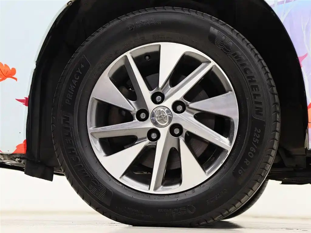 Toyota Alphard 2015 — фото 31
