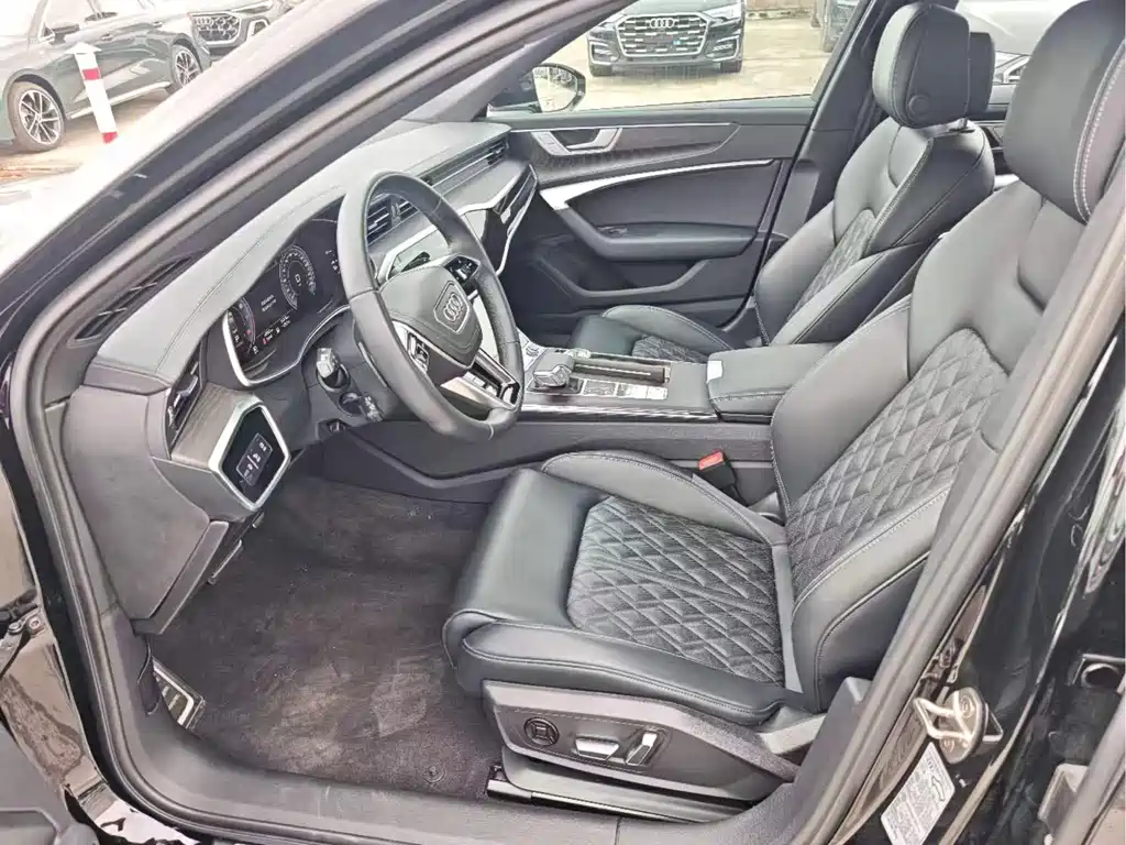 Audi A6L 2025