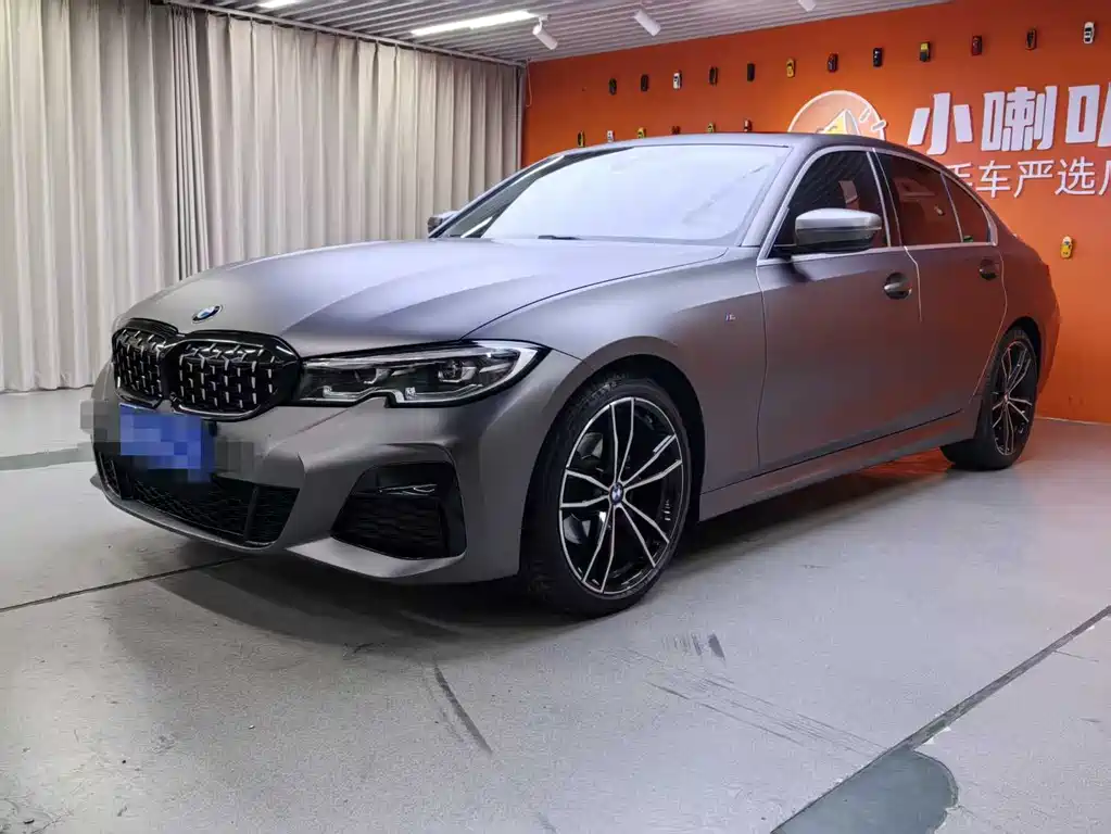 BMW 3 Series 2019 — фото 1