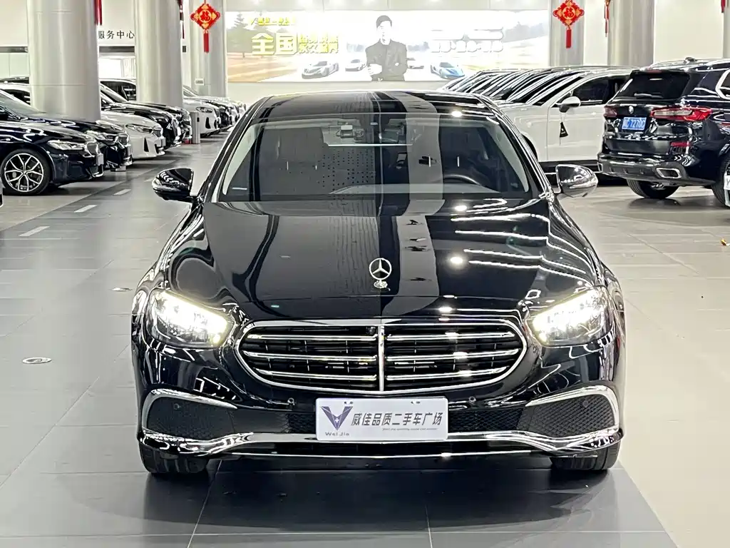 Mercedes-Benz E-Class 2023 — фото 2