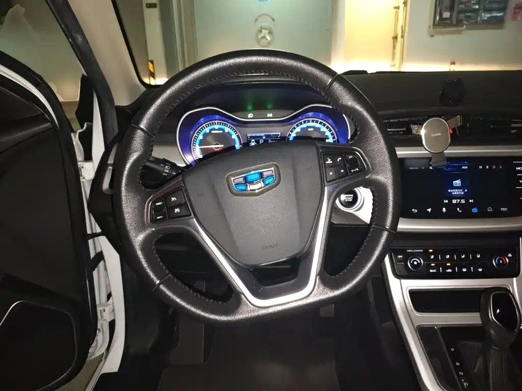 Geely Vision 2019 — фото 11