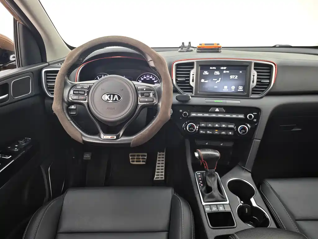 Kia KX5 2016 — фото 23