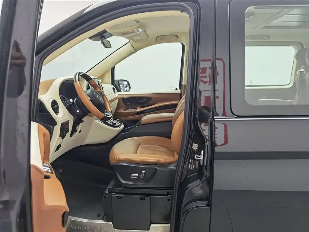 Mercedes-Benz Vito 2021 — фото 10