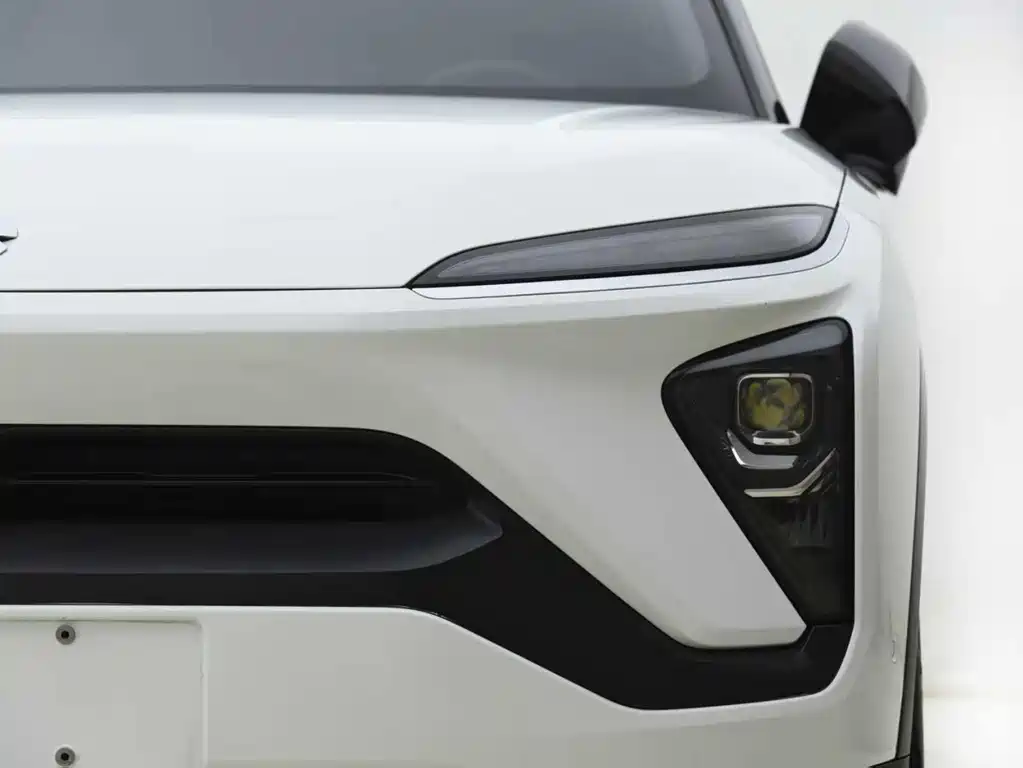 NIO ES6 2020