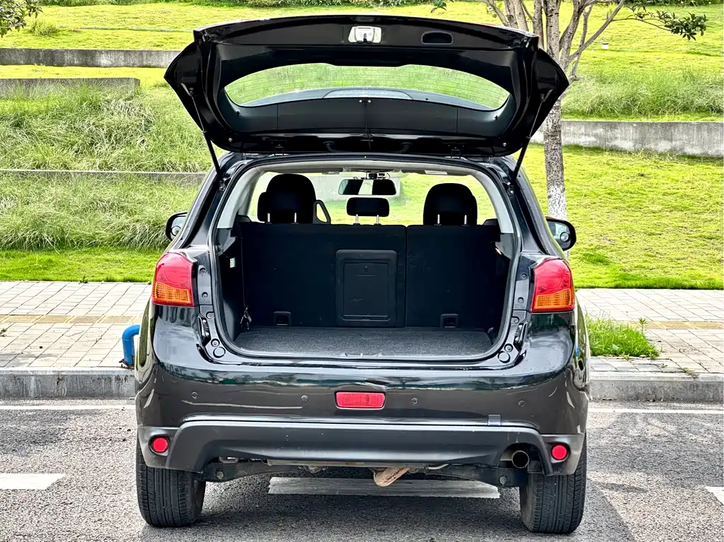 Mitsubishi ASX 2015 — фото 7