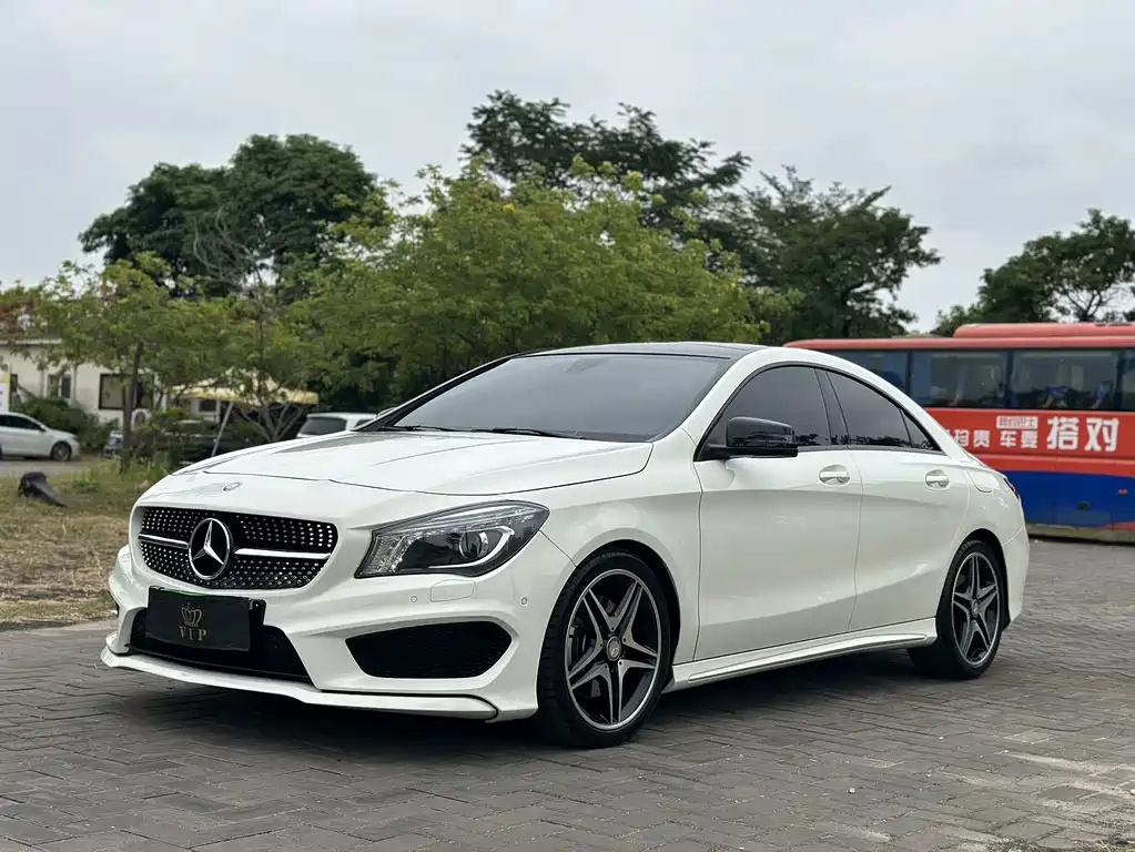 Mercedes-Benz CLA 2015 — фото 2