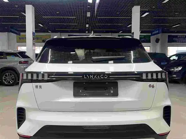 Lynk & Co 06 2020