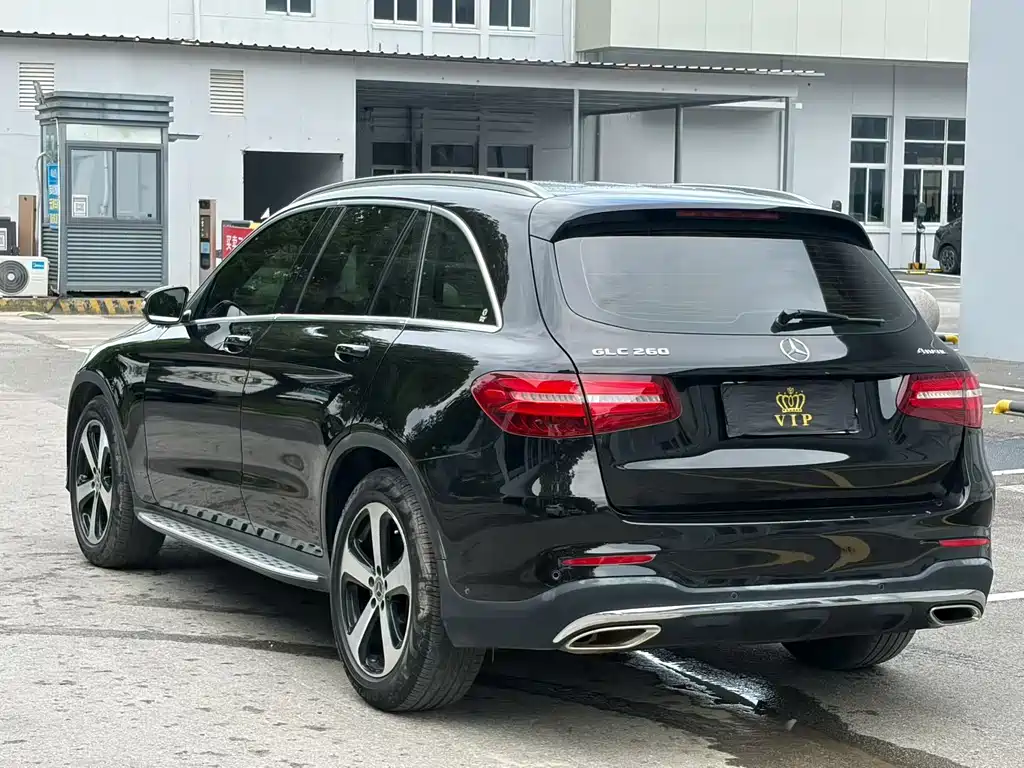 Mercedes-Benz GLC 2018 — фото 9