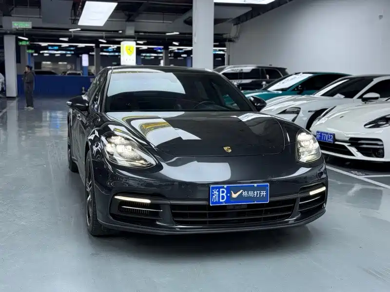 Porsche Panamera 2017