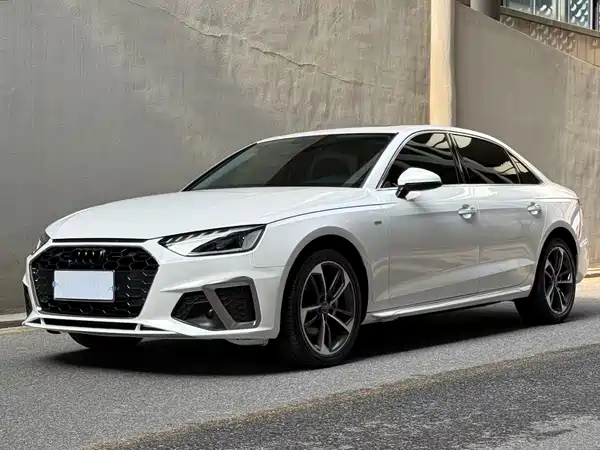 Audi A4L 2022
