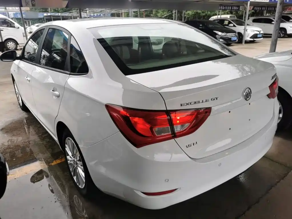 Buick Excelle GT 2015 — фото 5