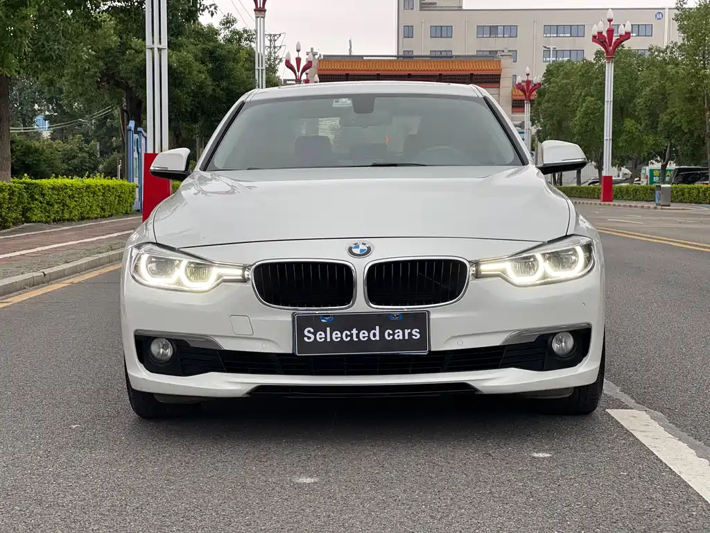 BMW 3 Series 2017 — фото 2