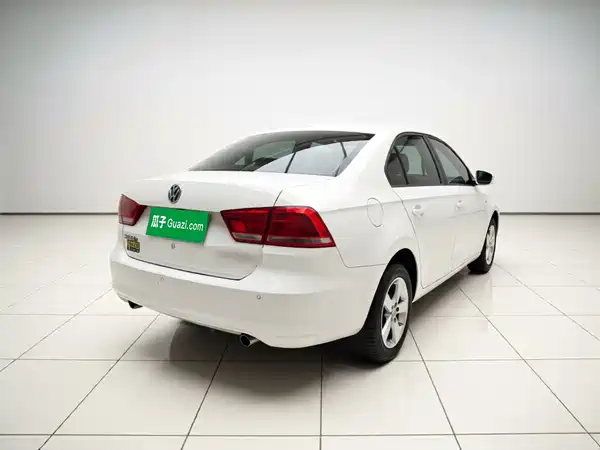 Volkswagen Santana 2014