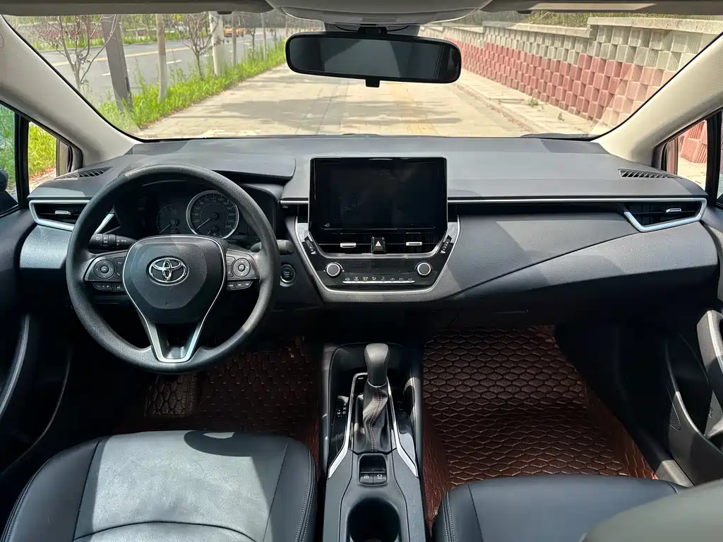 Toyota Corolla 2023