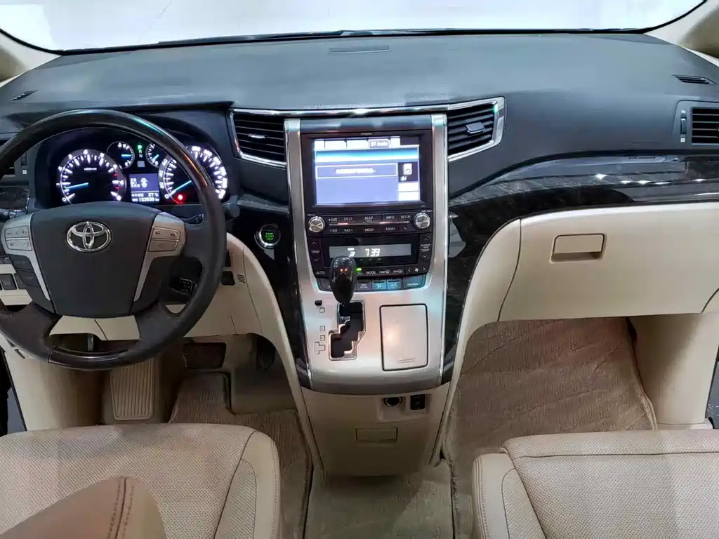 Toyota Alphard 2014 — фото 4