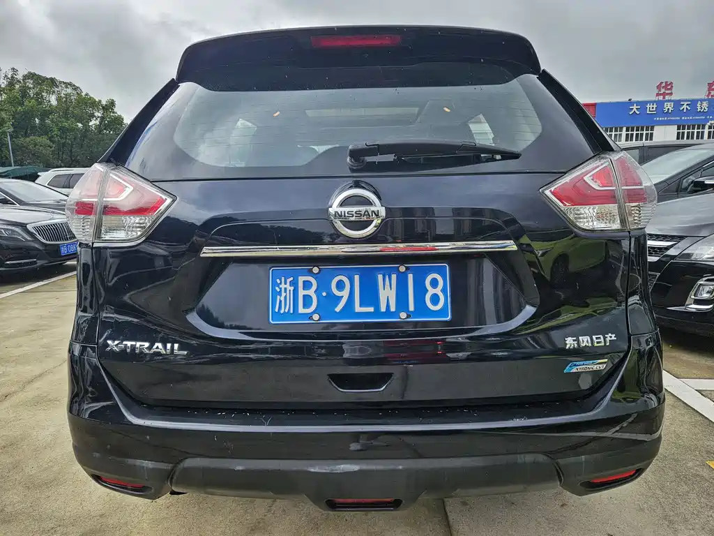 Nissan X-Trail 2015 — фото 15