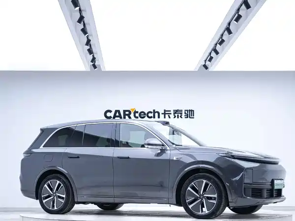 Li Auto L8 2024