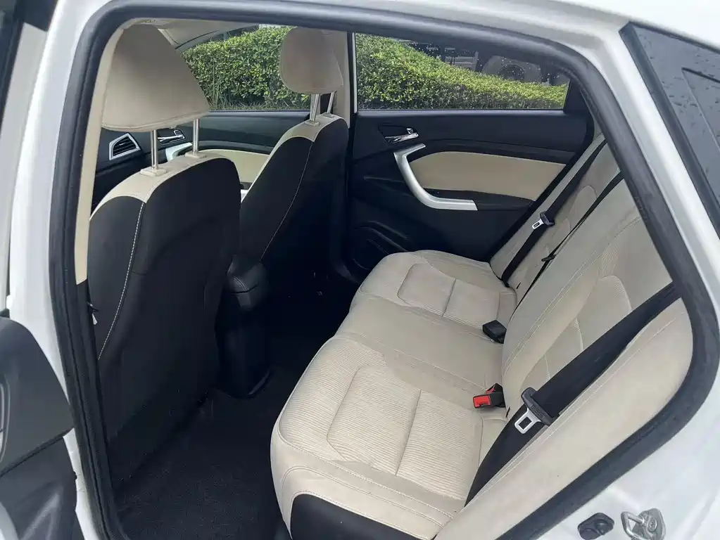 Changan V7 2017 — фото 10