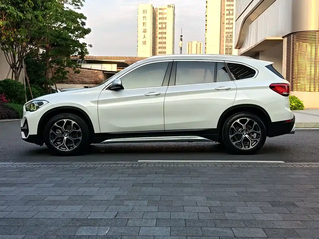 BMW X1 2022 — фото 23