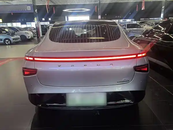 XPeng P7 2023