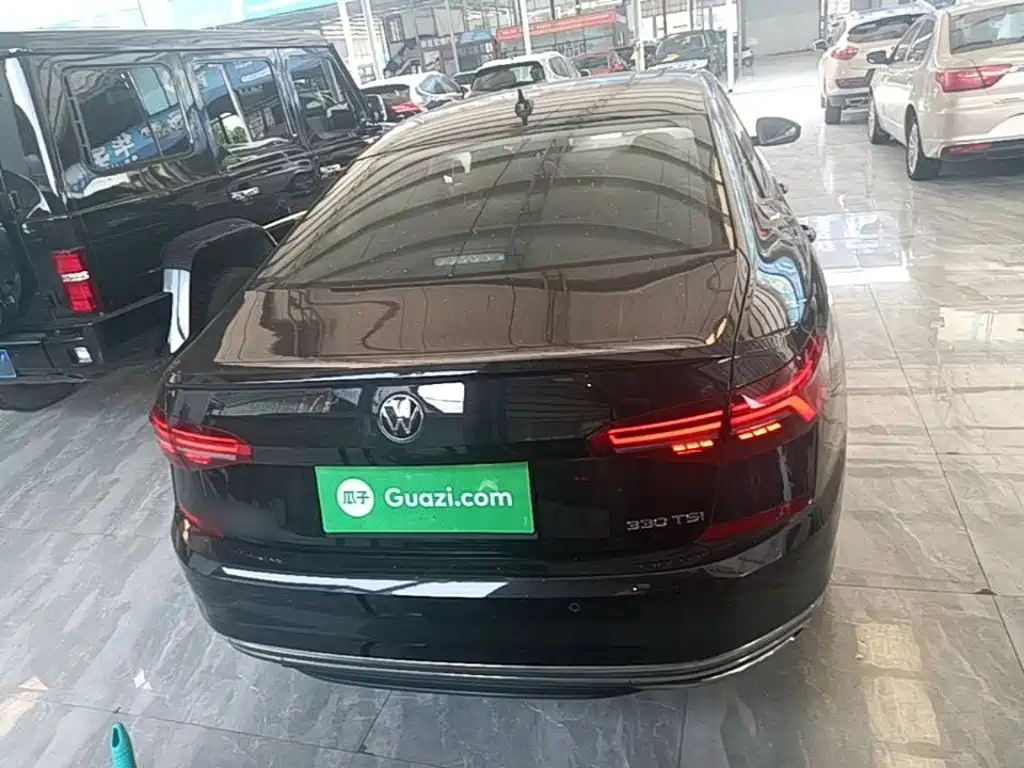 Volkswagen Passat 2021